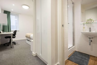 1 bed flat, Newarke Street, Highfields, Leicester, LE15AN - Image 2